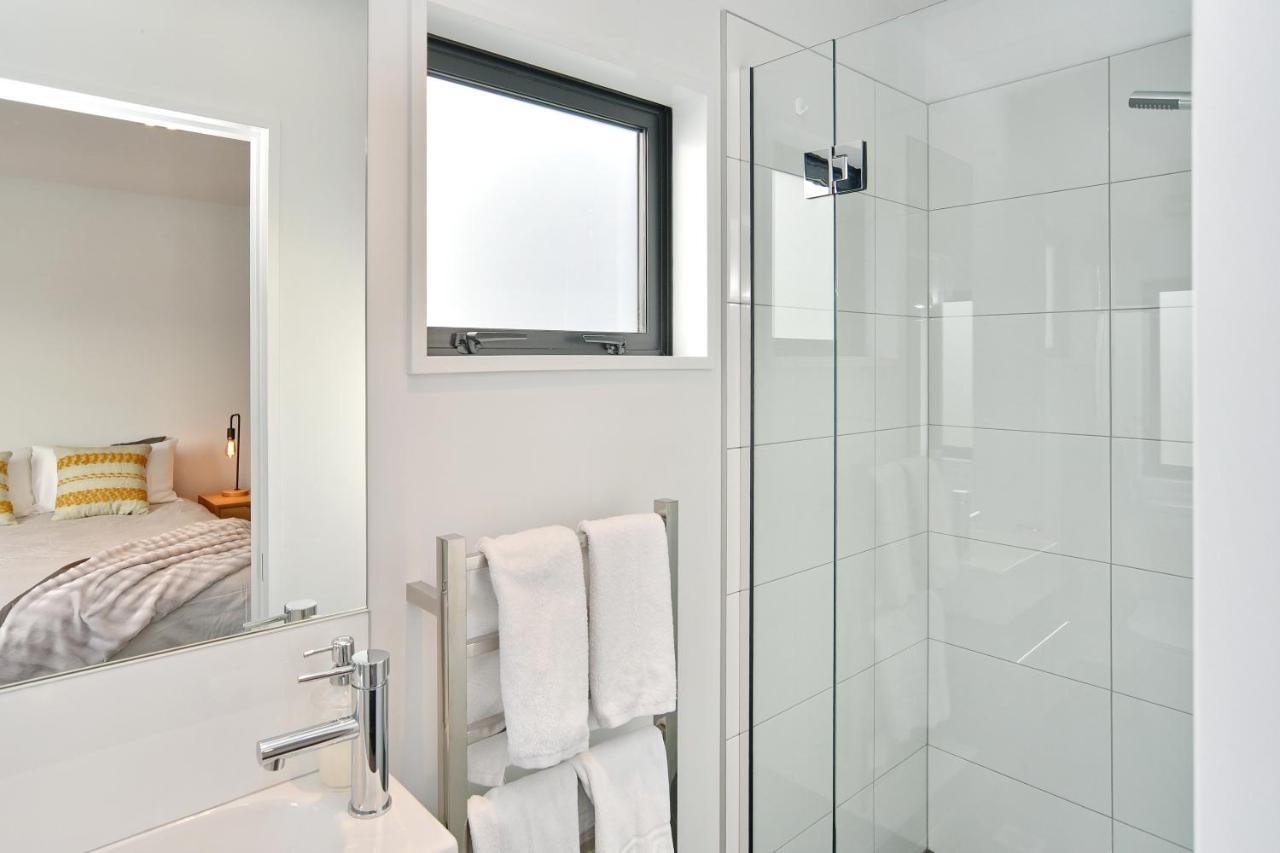 Salisbury Style - Modern City Apartment - Christchurch Holiday Homes Buitenkant foto